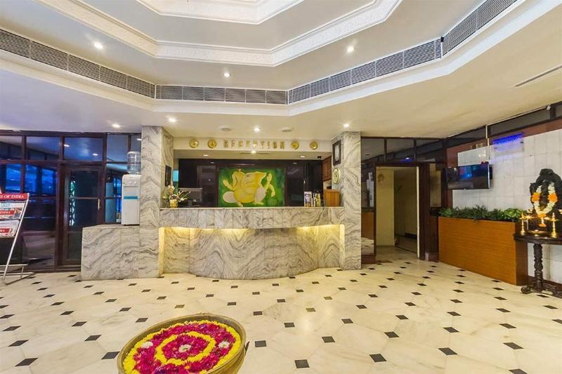 Hotel Mb International Palace Side Mysore Eksteriør bilde