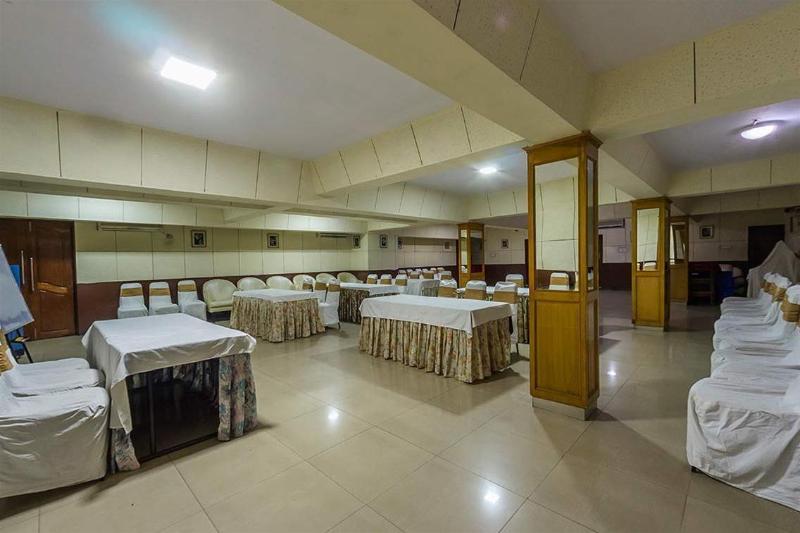 Hotel Mb International Palace Side Mysore Eksteriør bilde
